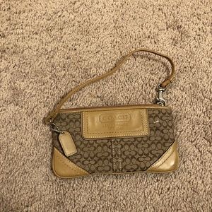 Coach logo wristlet brown tan wallet small